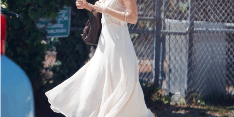 Bella Hadid’s Affordable Summer Dress: The Perfect Balance of Elegance and Practicality